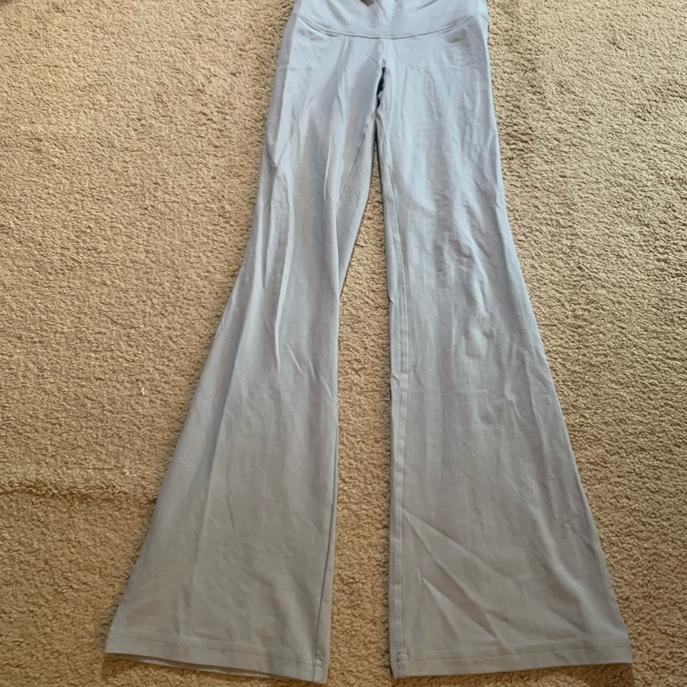 Aritzia Flare Leggings